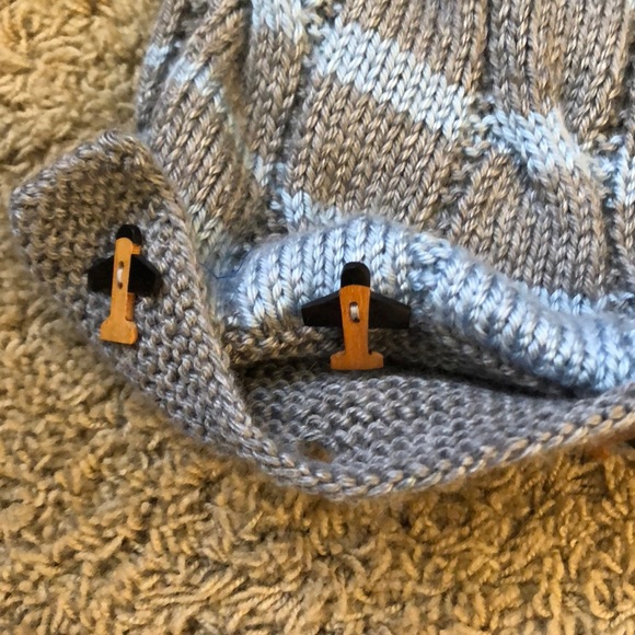 Hand-knit baby cozy - perfect for fall / winter! - Picture 2 of 3